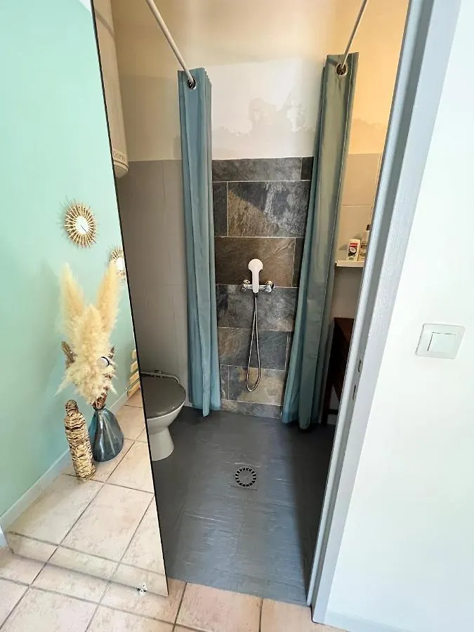 Apartment Aix-En-Provence, Charmant Studio Proche Toutes Comodites Et Axes Routiers, Linges Fournis