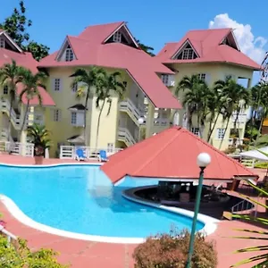  Apartment Comfort Zone At The Ridge E17 Jamaica
