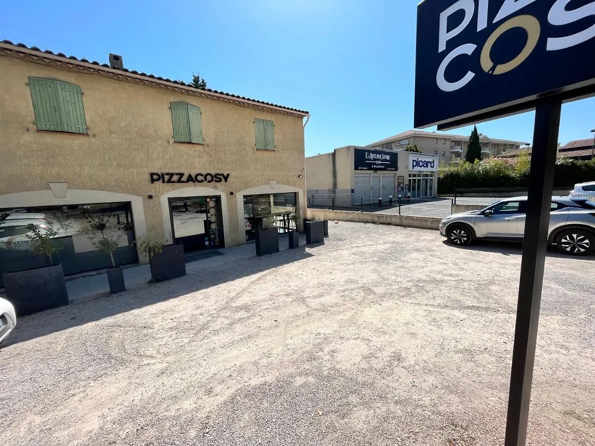 Apartment Aix-En-Provence, Charmant Studio Proche Toutes Comodites Et Axes Routiers, Linges Fournis