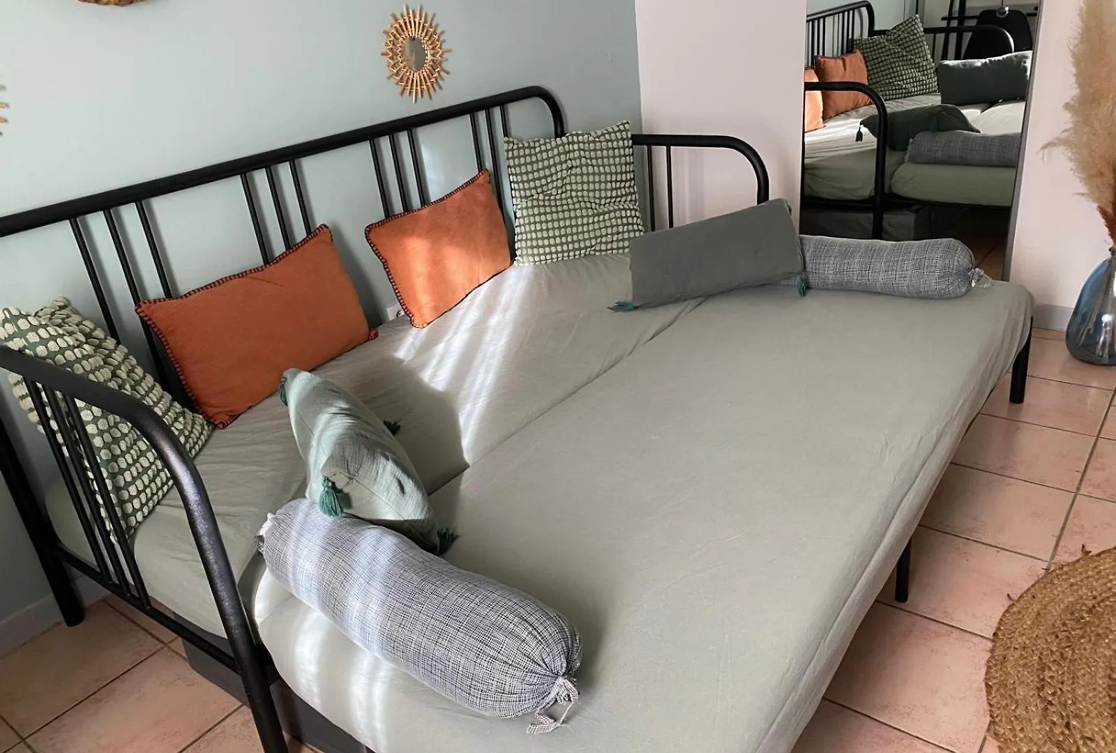 Apartment Aix-En-Provence, Charmant Studio Proche Toutes Comodites Et Axes Routiers, Linges Fournis