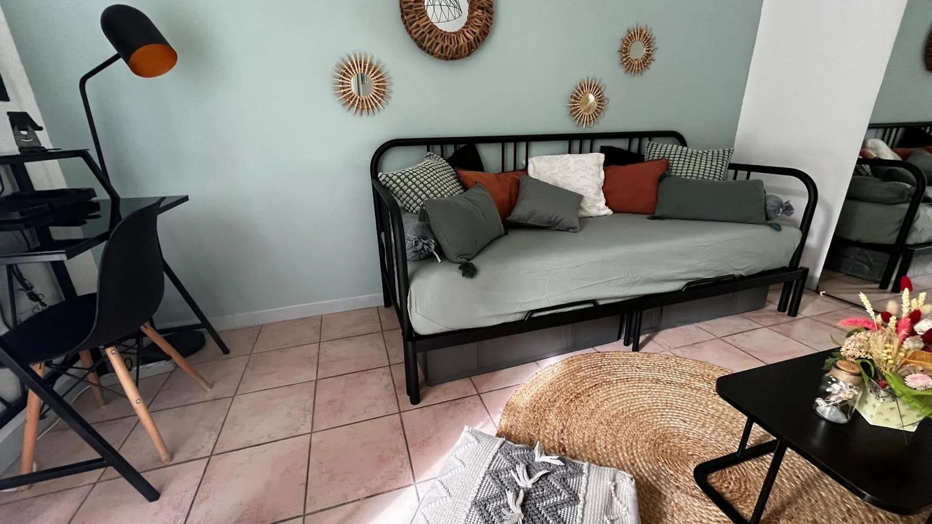 Apartment Aix-En-Provence, Charmant Studio Proche Toutes Comodites Et Axes Routiers, Linges Fournis France